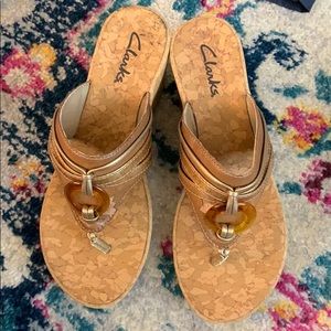 Clarks wedge sandal 7M